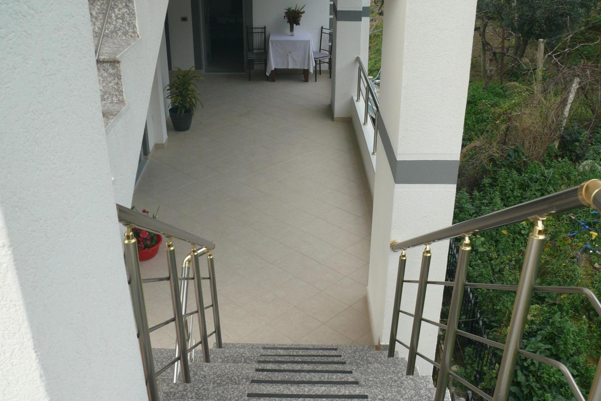 Hotel apartamentowy Erviliano